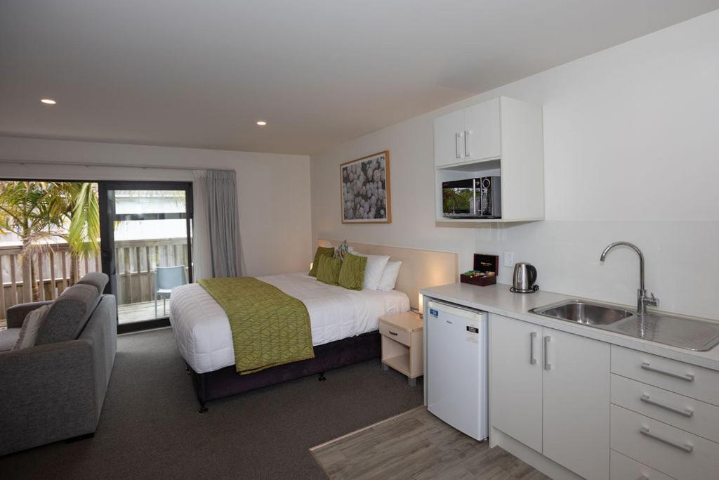 Motel Peninsula 3*