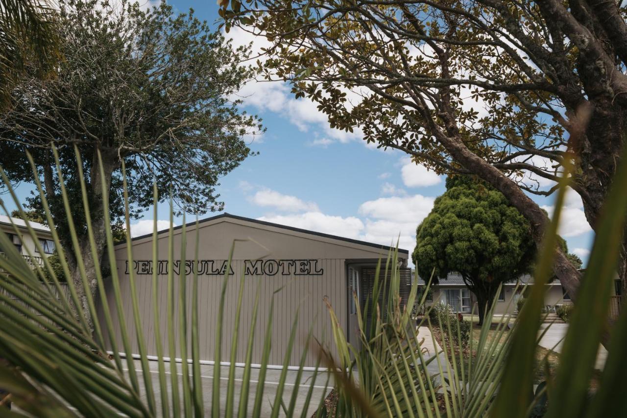 Peninsula Motel 3*